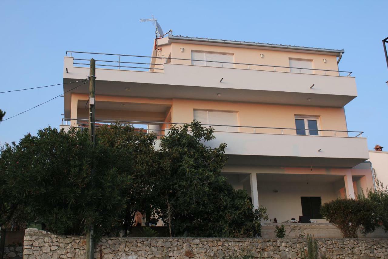 Mina Apartments 奥库格哥恩基 外观 照片